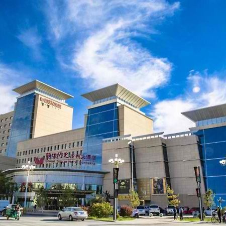 Grand Soluxe Hotel Dunhuang Dış mekan fotoğraf