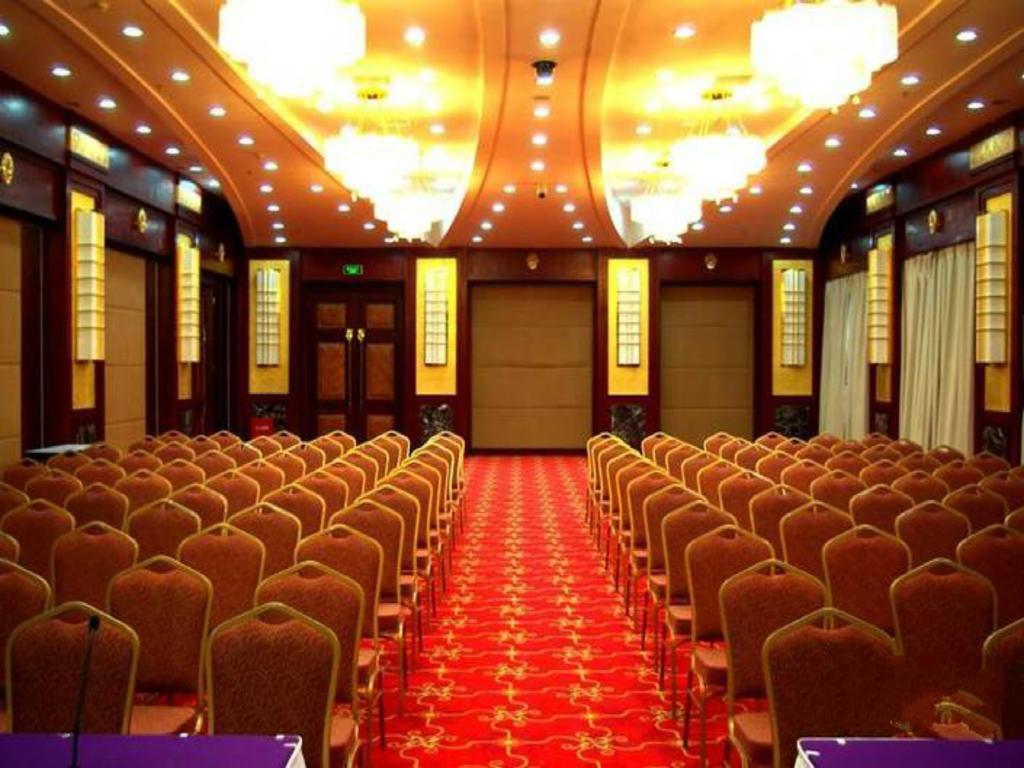 Grand Soluxe Hotel Dunhuang Dış mekan fotoğraf